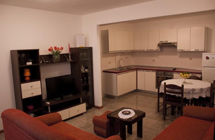 Apartment And Room Daria Vis Exterior photo